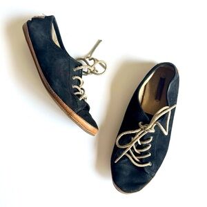 The Frye Company 8M Suede Sneaker Lace Up Black